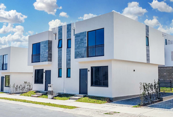 Casa en  Calle Bosque De Colorines, Villas Del Campo, Calimaya, México, 52227, Mex