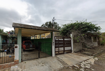 Casa en  Avenida Lázaro Cárdenas, Lindavista, Pueblo Viejo, Veracruz De Ignacio De La Llave, 92037, Mex