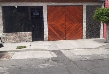 Casa en  Calle V. De Xochicalco 53, Fuentes De Aragon/valle De Anahuac, Ecatepec De Morelos, Ecatepec De Morelos, México, 55248, Mex