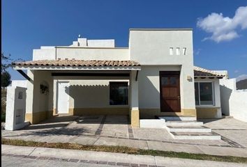 Casa en  Paseo Centenario Del Ejército Mexicano, El Marqués, Querétaro, 76264, Mex