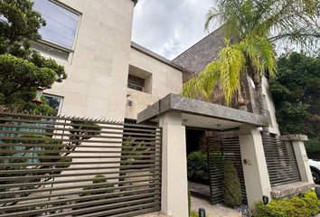 Casa en  Vía Valeria 124-172, Fuentes Del Valle, San Pedro Garza García, Nuevo León, 66224, Mex