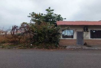 Terreno Comercial en  Eloy Alfaro (durán)