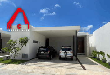 Casa en  Calle 21, Conkal, Yucatán, 97345, Mex