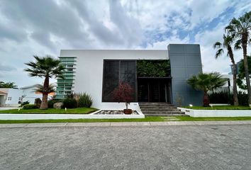 Casa en  Puerta De Hierro, Zapopan, Zapopan, Jalisco