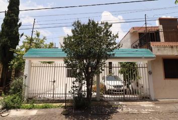 Casa en  Los Pinos De Michoacán, Morelia, Michoacán