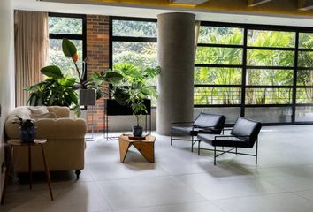 Apartamento en  Poblado, Medellín