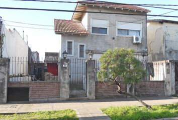 Casa en  Villa Adelina, Partido De San Isidro