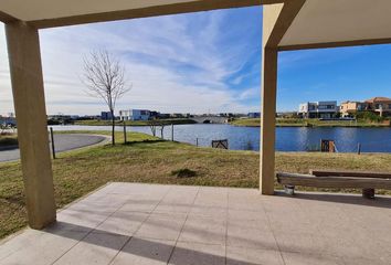 Casa en  Puertos Del Lago, Partido De Escobar