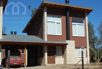 Casa en  Dos Lagos Villas & Marinas, Neuquen