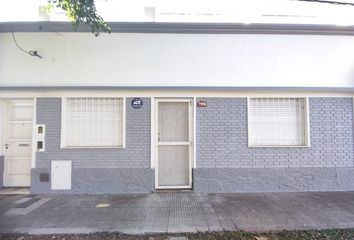 Casa en  Azcuénaga, Rosario