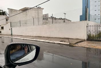 Lote de Terreno en  Avenida Justo Sierra Méndez, San Román, Campeche, 24040, Mex