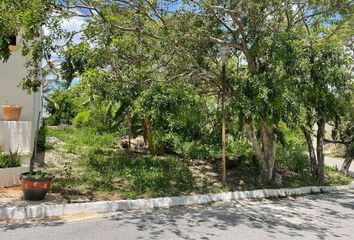 Lote de Terreno en  Calle Lomas Del Castillo, Lomas Del Castillo, Campeche, 24030, Mex