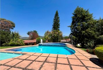 Casa en  Avándaro, Valle De Bravo