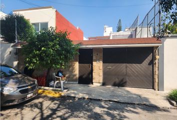 Casa en  Ciudad Satélite, Naucalpan De Juárez