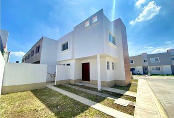 Casa en  Nuevo Espíritu Santo, San Juan Del Río, Querétaro