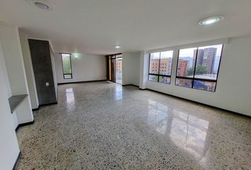 Apartamento en  Poblado, Medellín