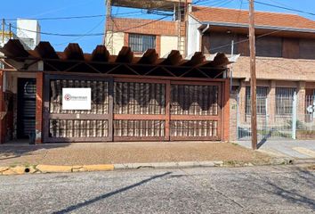 Casa en  Bernal, Partido De Quilmes