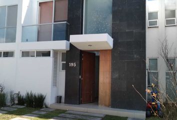 Casa en  Boulevard De Los Ángeles, Parque Sonora, Parque San Luis Potosí, Ocoyucan, Puebla, 72865, Mex