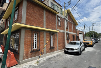 Casa en  Calle Del Real 24-38, Santa Cecilia, Tlalnepantla, Tlalnepantla De Baz, México, 54130, Mex