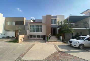 Casa en condominio en  Calle Almendralejo 71-80, Del Pilar Residencial, San Agustín, Tlajomulco De Zúñiga, Jalisco, Mex