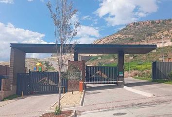 Lote de Terreno en  Avenida Tomás Valles Vivar, Cantera Del Pedregal, Chihuahua, 31116, Mex