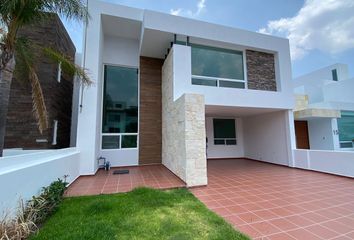 Casa en  Calle Mil Cumbres, Cumbres Del Cimatario, Huimilpan, Querétaro, 76973, Mex