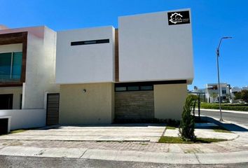 Casa en  Privada Colinas De Juriquilla, Colinas De Juriquilla, La Antigua Juriquilla, Querétaro, 76230, Mex