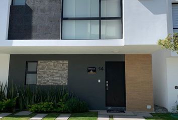 Casa en  Calle Valle Árbol De Jopi, Garambullo, Zibata, Condominio Ceiba, El Marqués, Querétaro, 76269, Mex