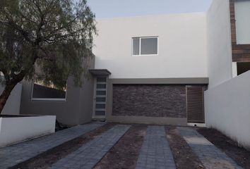 Casa en  Calle Salto Del Moro, Campestre, La Antigua Juriquilla, Querétaro, 76224, Mex