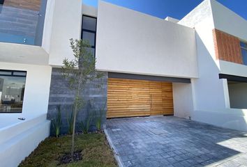 Casa en  Calle Valle Árbol De Jopi, Garambullo, Zibata, Condominio Ceiba, El Marqués, Querétaro, 76269, Mex