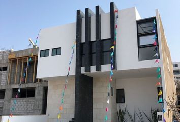 Casa en  Avenida Paseo De Las Lomas, Juriquilla, Lomas, La Antigua Juriquilla, Querétaro, 76226, Mex