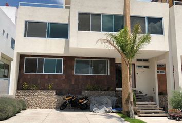 Casa en  Calle Lago Mayrán, Cañadas Del Lago, Corregidora, Querétaro, 76922, Mex