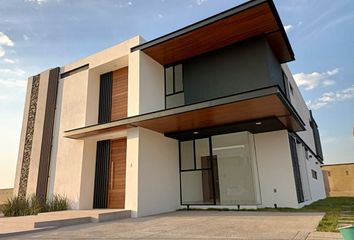 Casa en  Bajío, Balvanera Sección Fairway, Corregidora, Querétaro, Mex