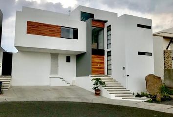 Casa en  Calle Valle De Valparaíso, Zibata, Zona Cactus, Zibata, Condominio Ceiba, El Marqués, Querétaro, 76269, Mex