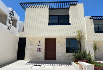 Casa en  Calle Valle Árbol De Jopi, Garambullo, Zibata, Condominio Ceiba, El Marqués, Querétaro, 76269, Mex