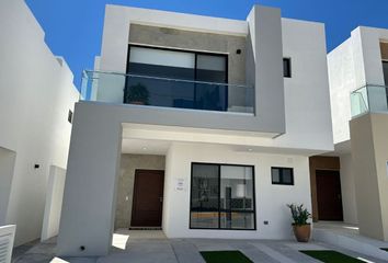 Casa en  Calle Campo Real, El Refugio Residencial, Querétaro, 76146, Mex