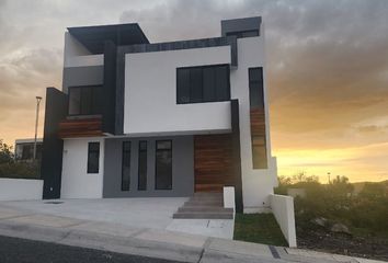 Casa en  Calle Valle Árbol De Jopi, Garambullo, Zibata, Condominio Ceiba, El Marqués, Querétaro, 76269, Mex