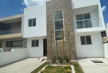 Casa en  Avenida Paseo De Las Lomas, Juriquilla, Lomas, La Antigua Juriquilla, Querétaro, 76226, Mex