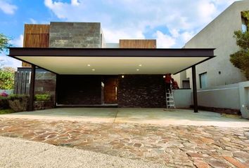 Casa en  Altozano, Santiago De Querétaro, Querétaro, Mex