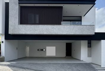 Casa en  Las Granadas Residencial, Monterrey, Nuevo León, Mex