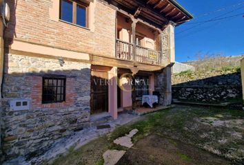 Chalet en  Llanes, Asturias