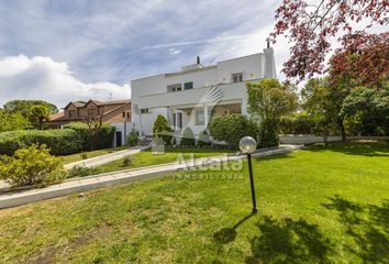 Chalet en  Chiloeches, Guadalajara Provincia