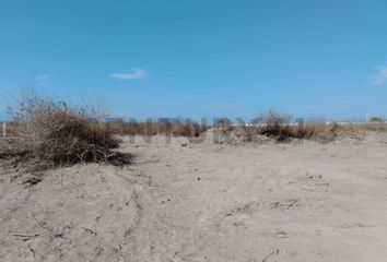 Terreno Comercial en  Los Esteros, Manta