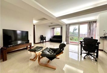 Apartamento en  Los Alamos, Pereira