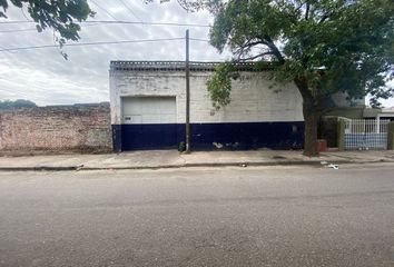 Galpónes/Bodegas en  Sargento Cabral, Córdoba