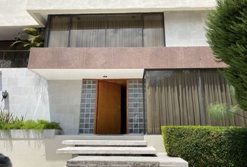 Casa en  Privada Fuente De Las Rosas 11, Lomas De Tecamachalco, Naucalpan De Juárez, Huixquilucan, México, 52780, Mex