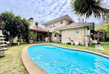 Casa en  La Reina, Provincia De Santiago