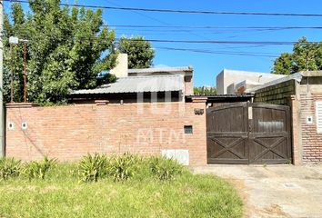 Casa en  Granadero Baigorria, Santa Fe