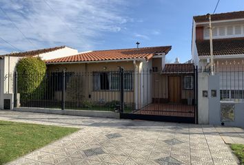 Casa en  Lomas De Zamora, Partido De Lomas De Zamora