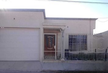 Casa en  Avenida Pablo Ginther, La Lagunita, Santa Rosalía De Camargo, Camargo, Chihuahua, 33769, Mex